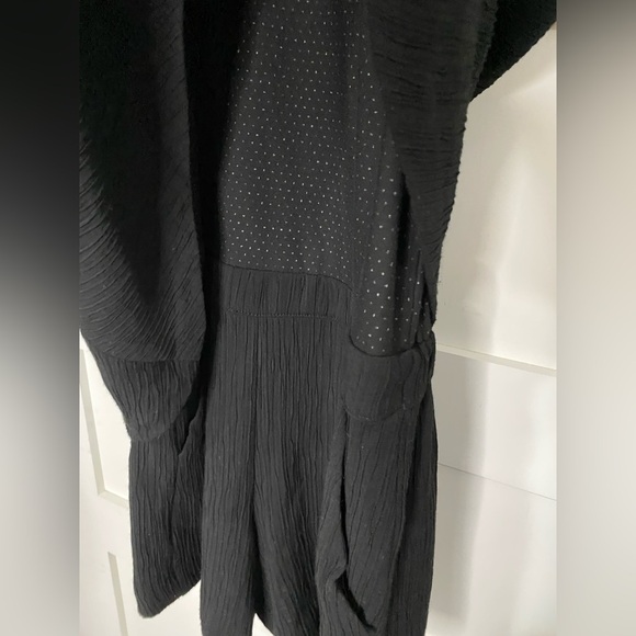 Elevenses Layered Ruffled Romper in Black Size Small - Picture 6 of 14